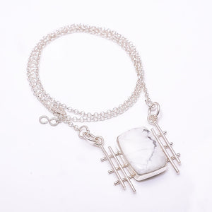 NATURAL WHITE HOWLITE - UNITED STATES 925 STERLING SILVER CHAIN PENDANT 19-23" - CP_9441_204_54