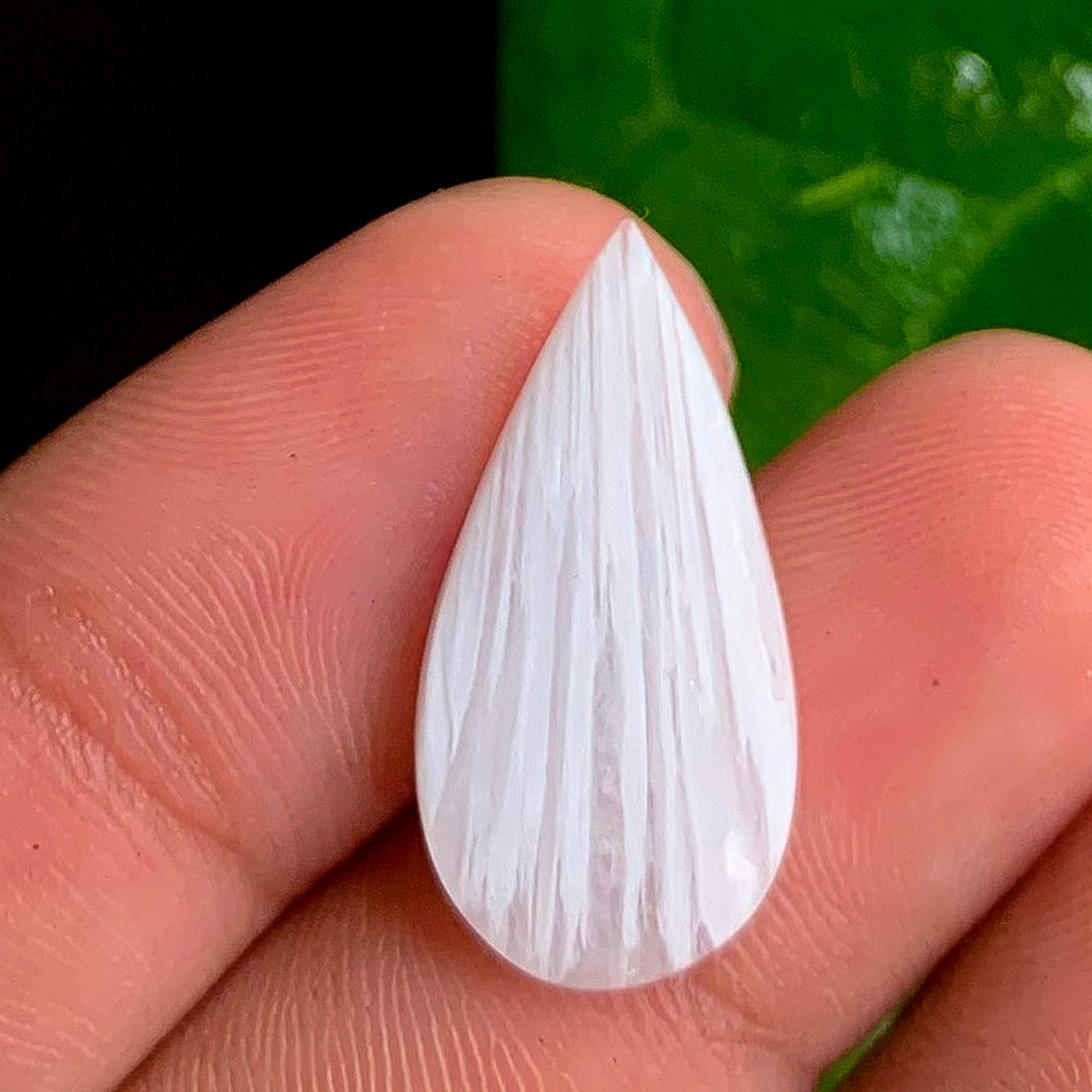 WHITE SCOLECITE - INDIA NATURAL LOOSE GEMSTONE - GEM_20676_483_43