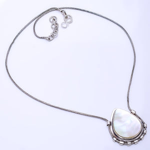 MOTHER OF PEARL - AUSTRALIA 925 STERLING SILVER CHAIN PENDANT 19-23" - CP_9269_108_44